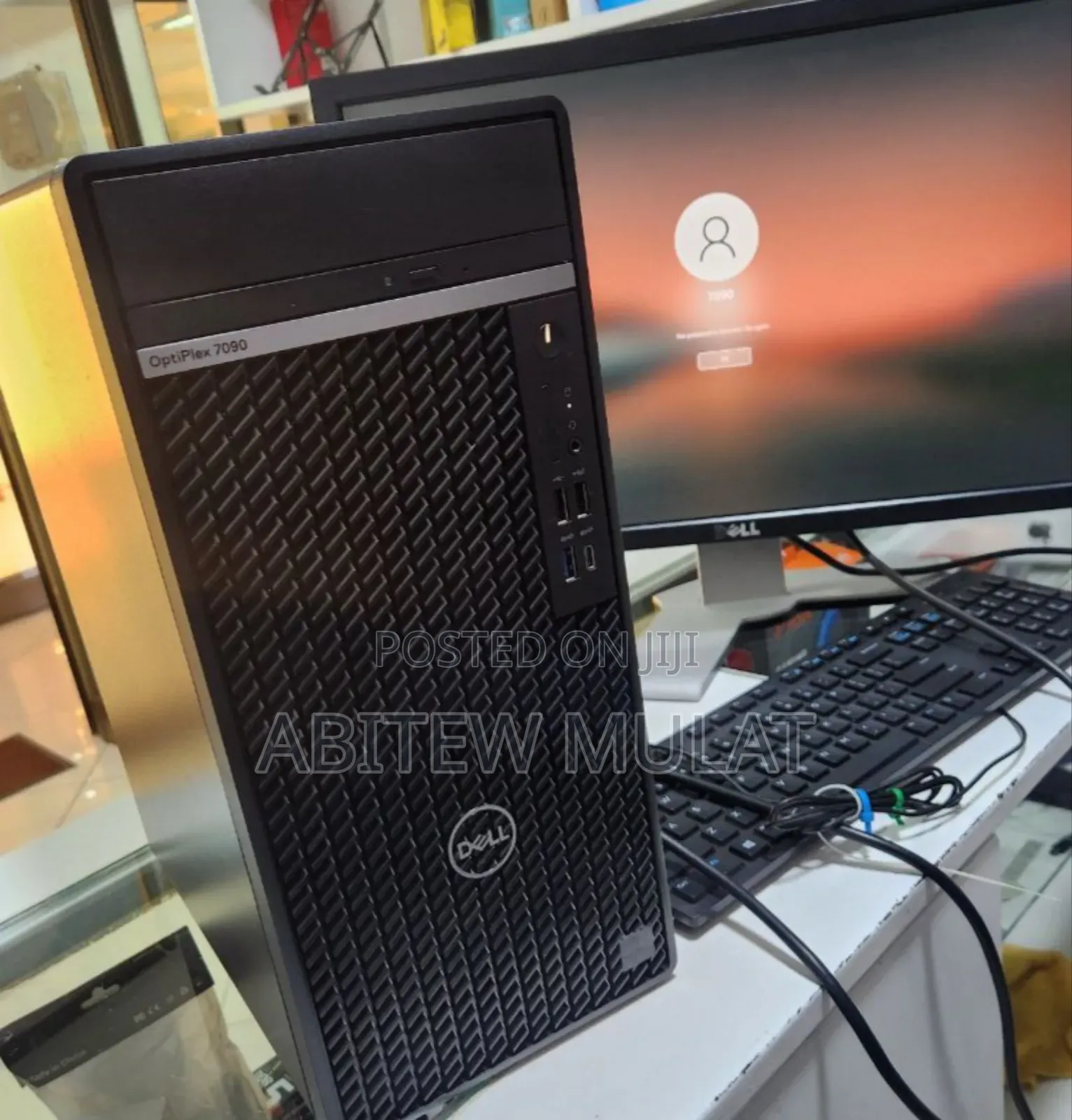 New Desktop Computer Dell Optiplex 7090 8GB Intel Core I7 HDD 1T