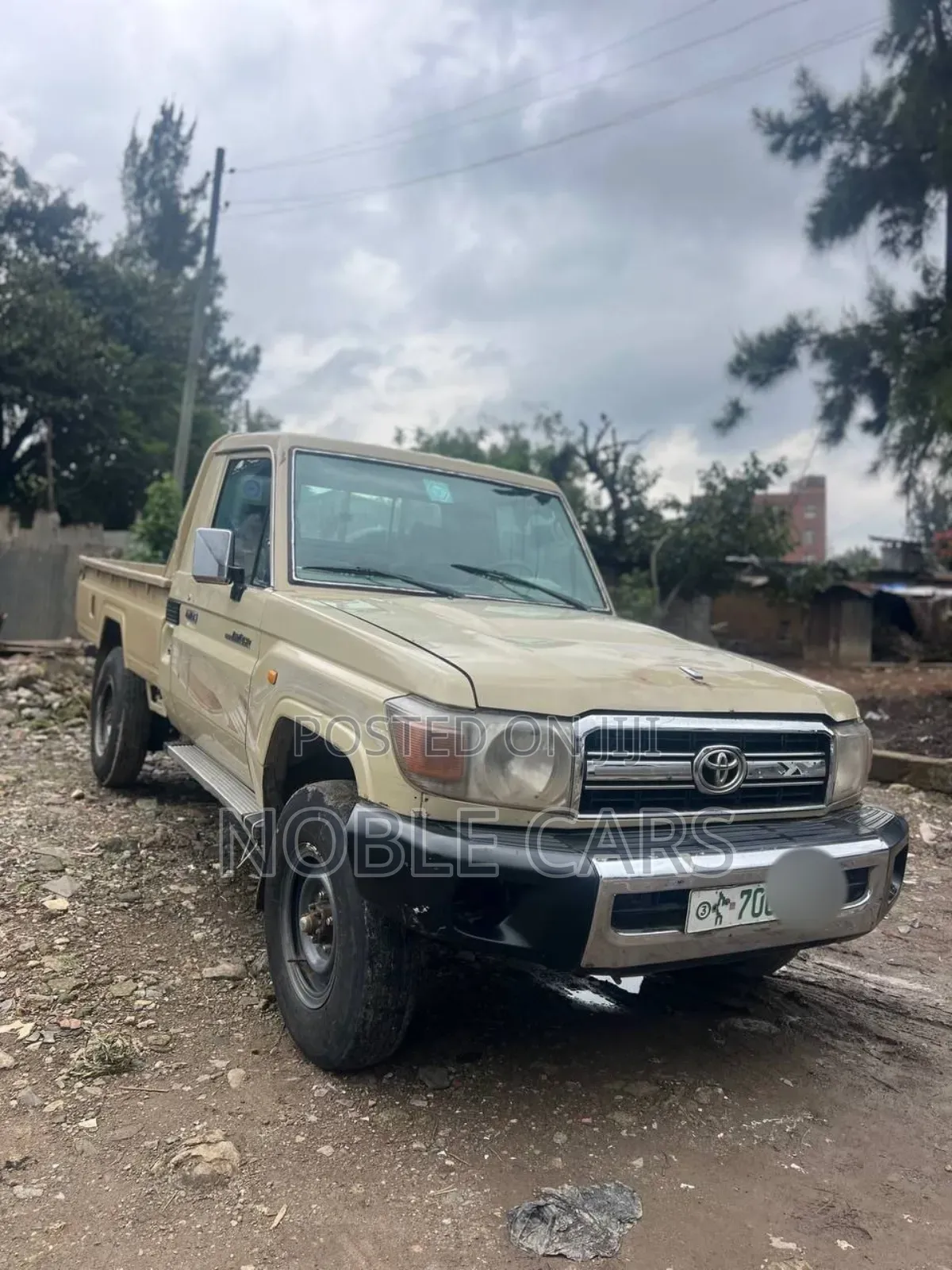 Toyota Land Cruiser 2008 Gold