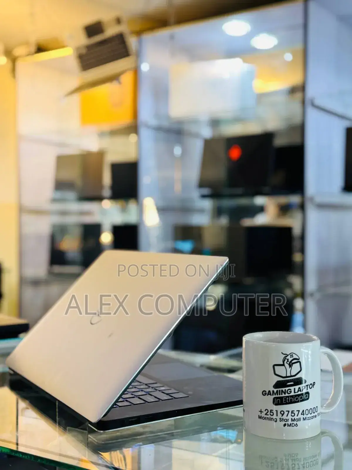 New Laptop Dell XPS 15 16GB Intel Core I5 SSD 512GB