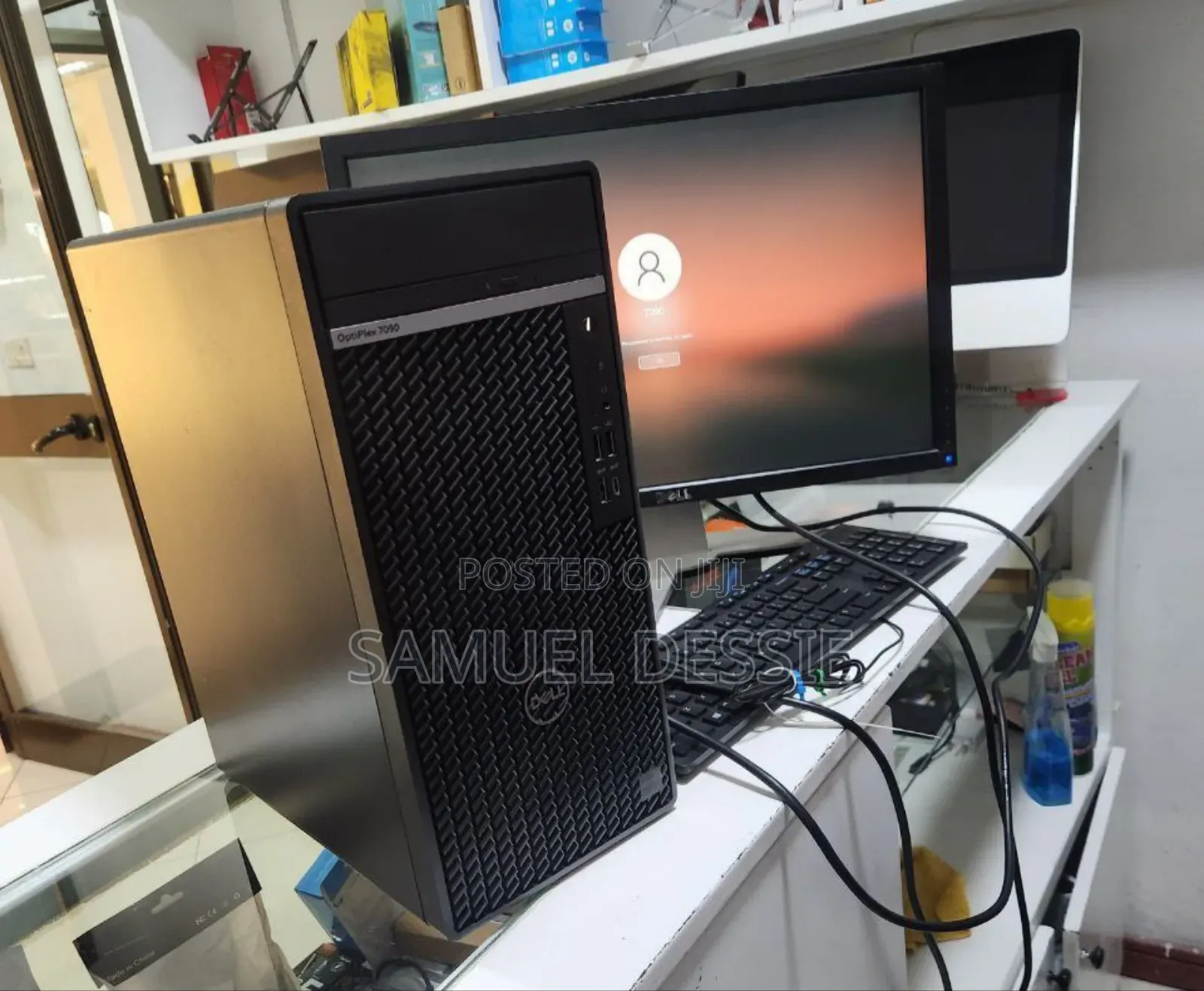New Desktop Computer Dell Optiplex 7090 8GB Intel Core I7 HDD 1T