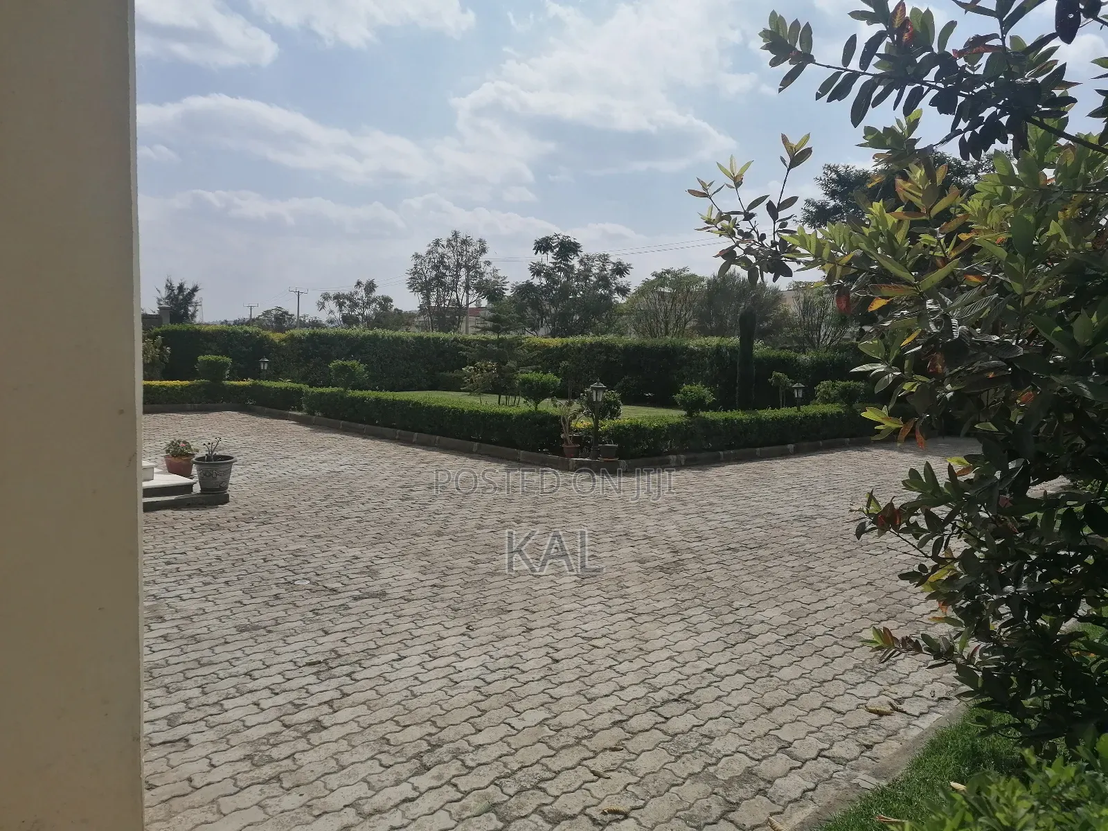 7bdrm House in Ccd, Yeka for rent