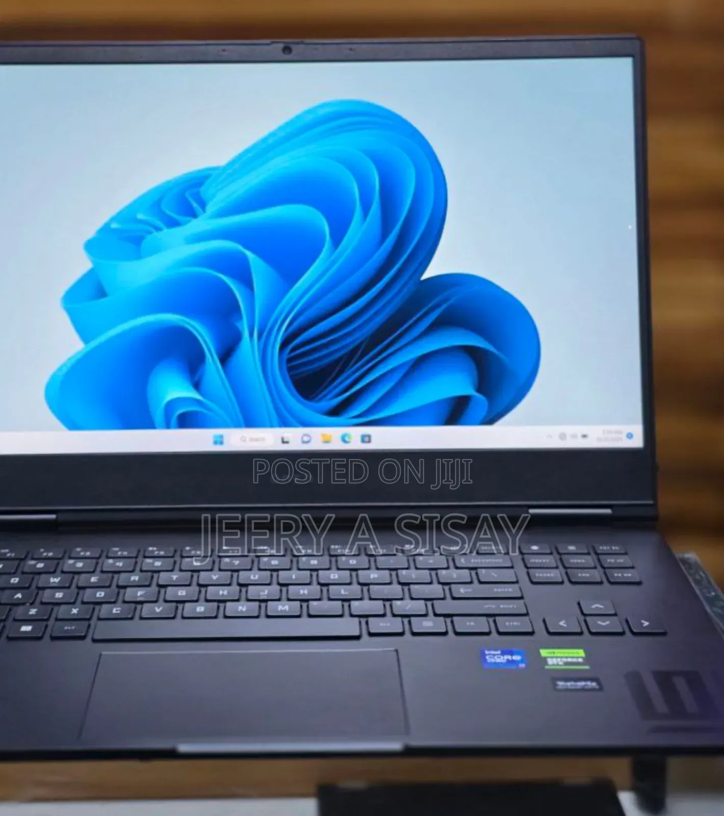 New Laptop HP Omen 17 16GB Intel Core I7 SSD 1T