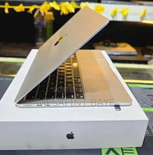 Photo - New Laptop Apple MacBook Air 2023 M2 16GB Intel Core M2 SSD 256GB