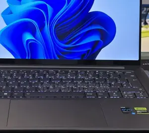 New Laptop Lenovo Yoga C740 16GB Intel Core I5 SSD 1T