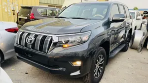 Photo - Toyota Land Cruiser Prado 2.7 2017 Gray