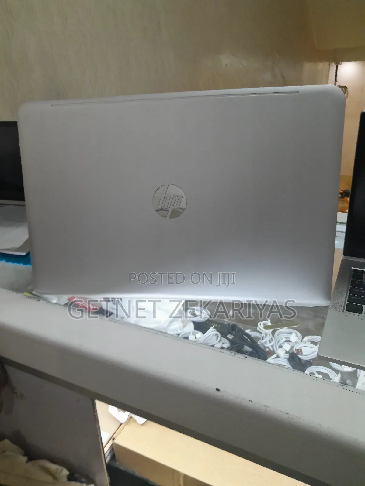 New Laptop HP Envy 15 8GB Intel Core I5 HDD+SSD 1T