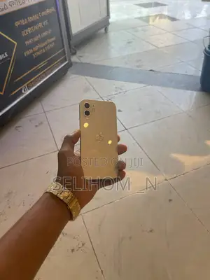 Apple iPhone 12 64 GB White