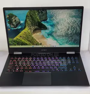 New Laptop HP Omen 15 16GB AMD Ryzen 7 SSD 512GB