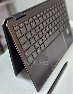 New Laptop HP Spectre 16GB Intel Core I7 SSD 1T