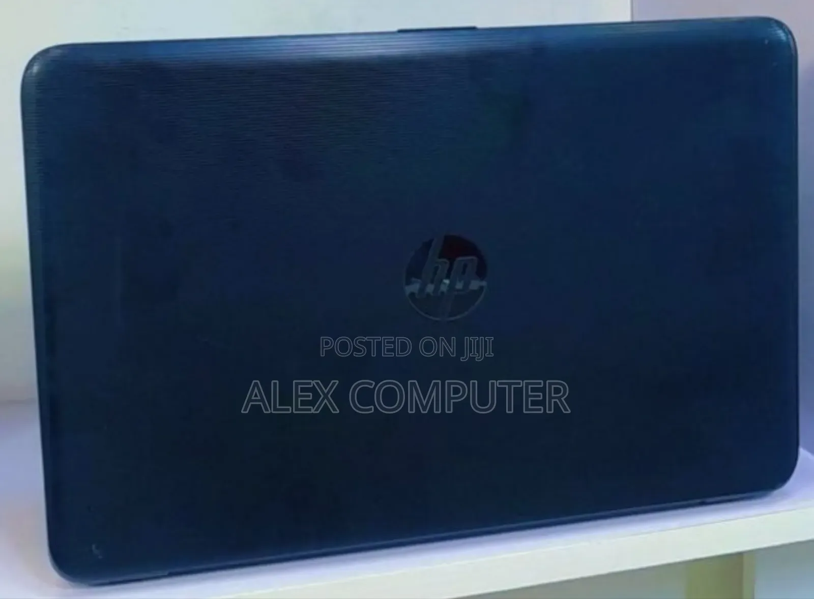 New Laptop HP 240 G9 8GB AMD A10 SSD 512GB