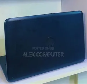 New Laptop HP 240 G9 8GB AMD A10 SSD 512GB