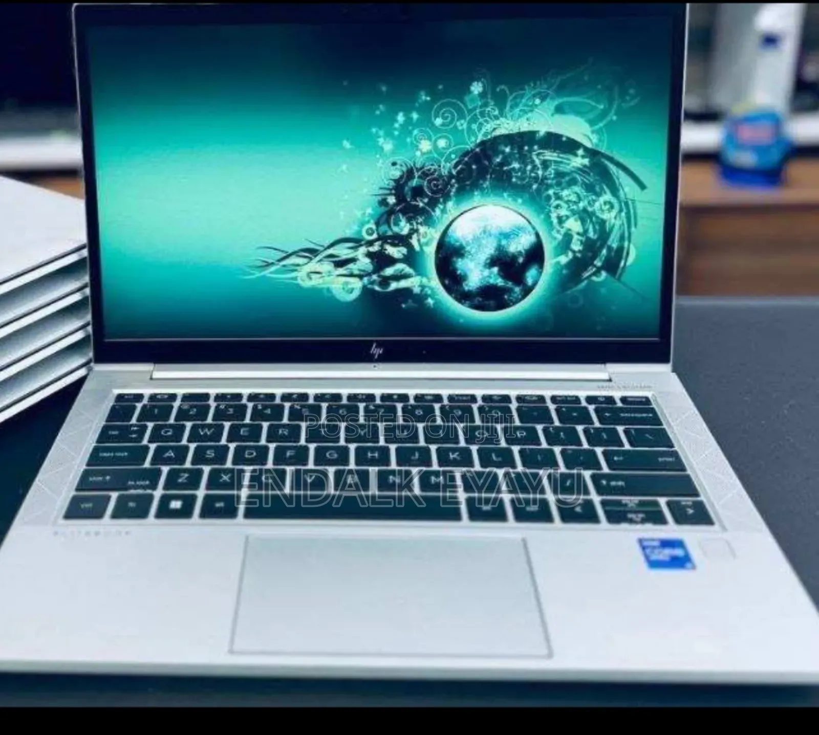 New Laptop HP Elite X2 G8 16GB Intel Core i5 SSD 512GB