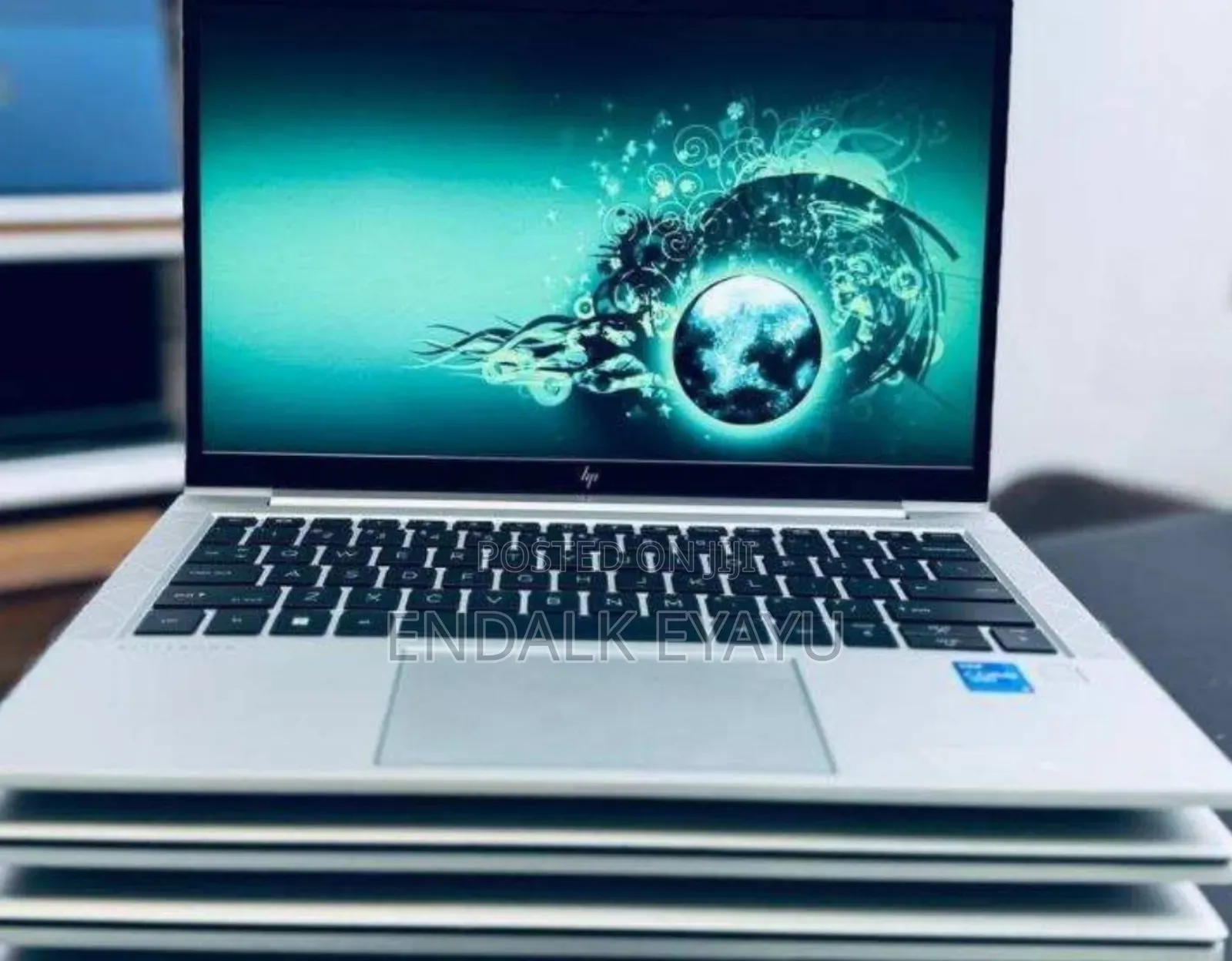 New Laptop HP Elite X2 G8 16GB Intel Core i5 SSD 512GB