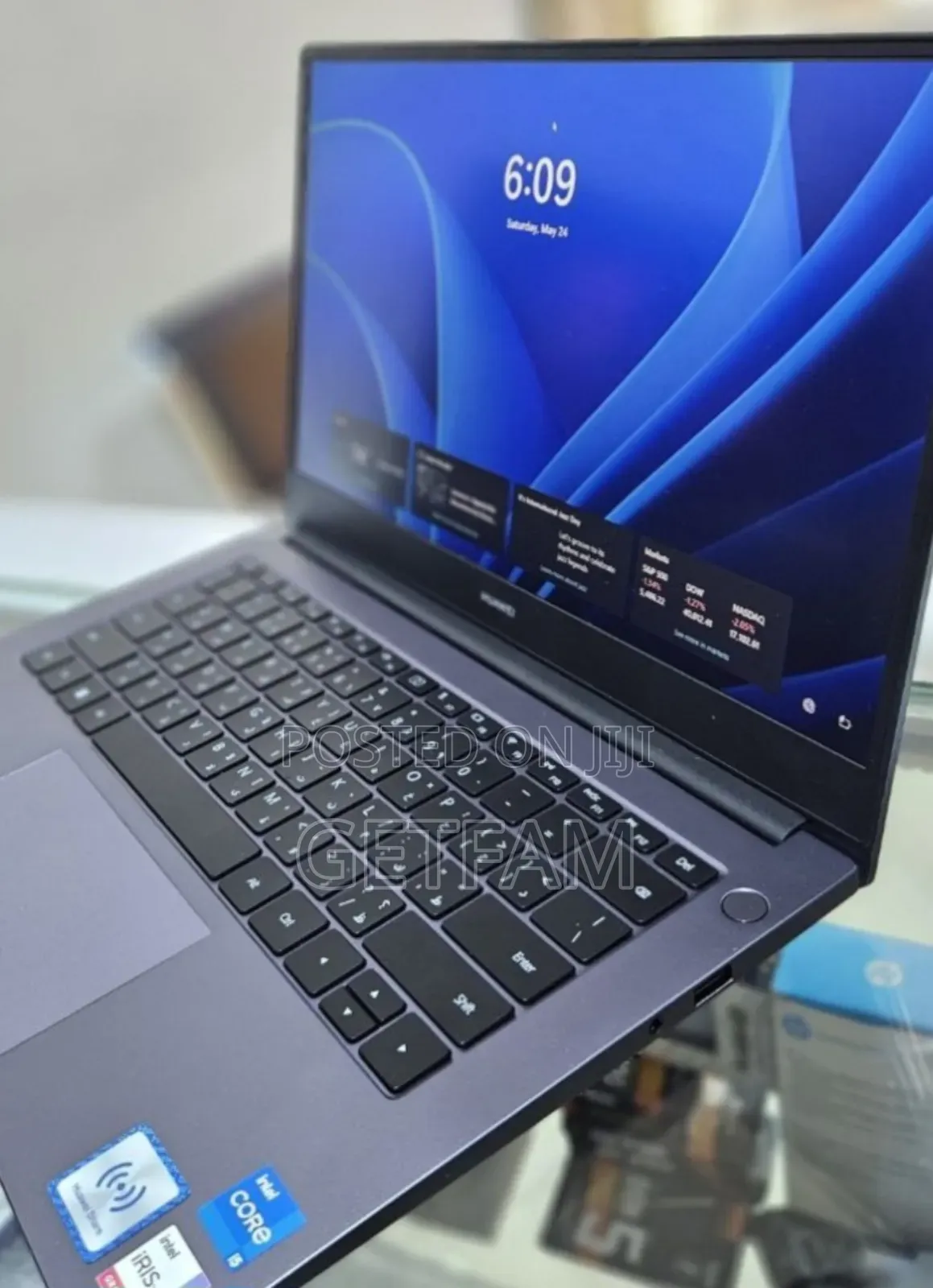 New Laptop Huawei MateBook 13 WRT-W19E 8GB Intel Core I5 SSD 512GB