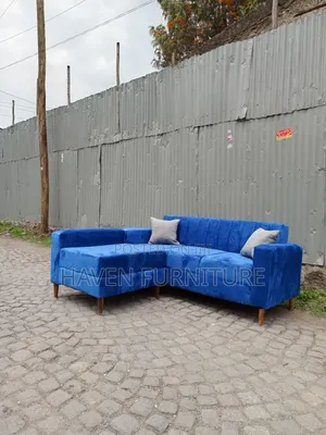 Photo - Red Carpet Sofa