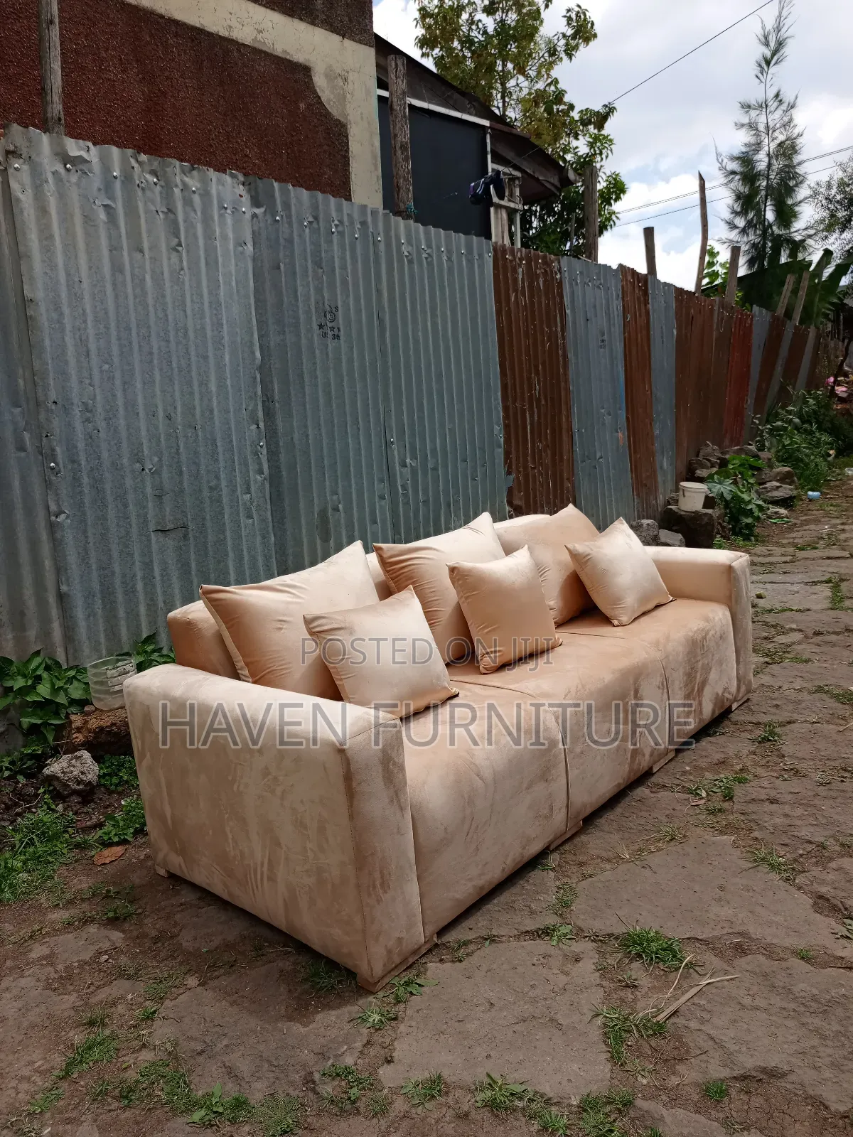 Density Sofa