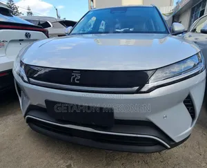 Photo - New BYD Yuan Up 2025 Silver