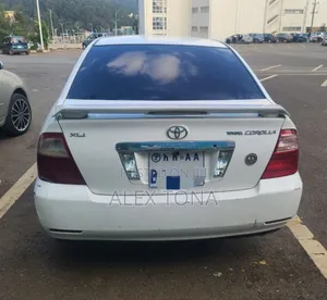 Toyota Corolla 2007 White