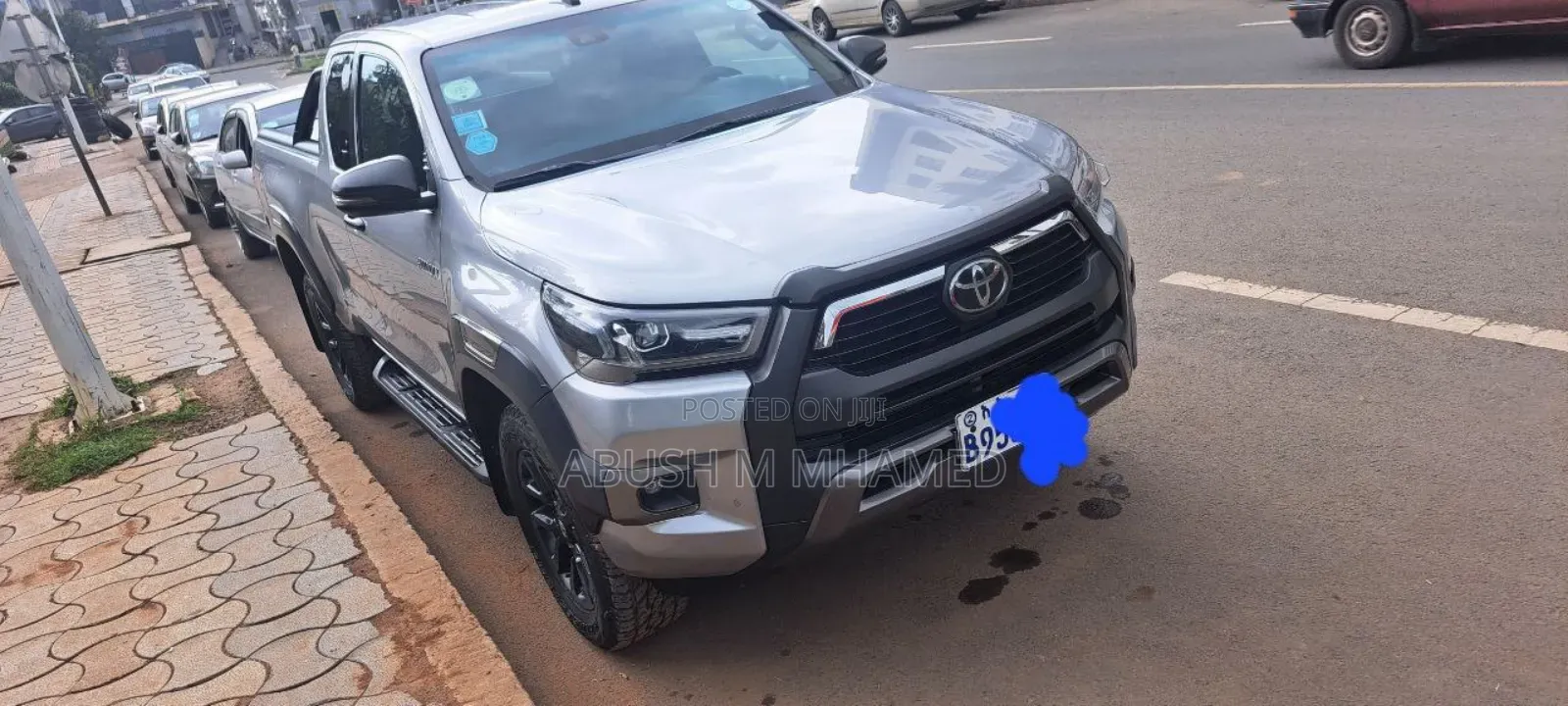 Toyota Hilux 2021 Silver