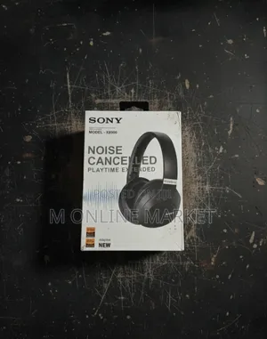 Photo - Sony 900 Lasts Longer, Built With Extended Use in Mind.