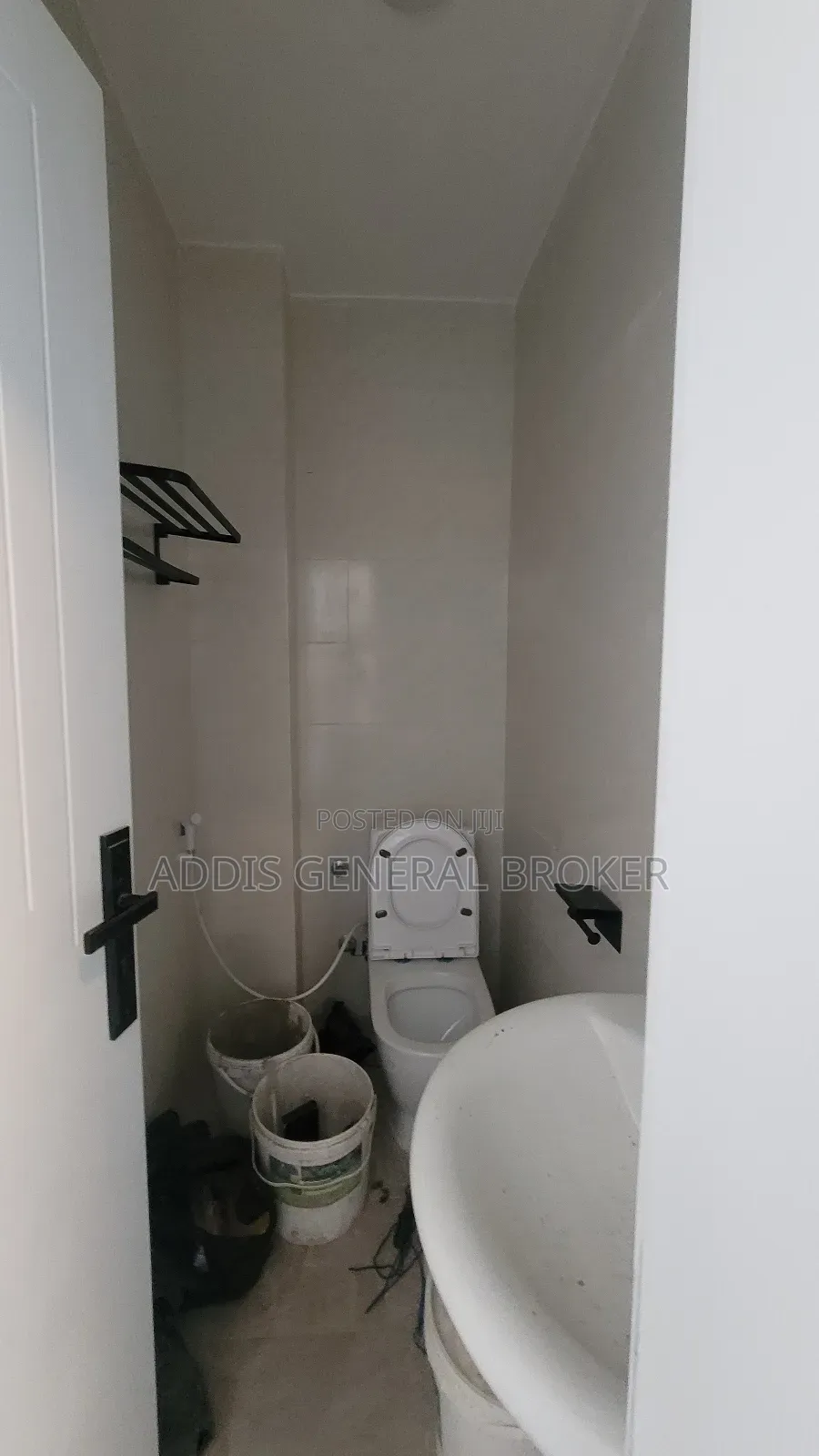 5bdrm House in Haile Garment, Nifas Silk-Lafto for sale