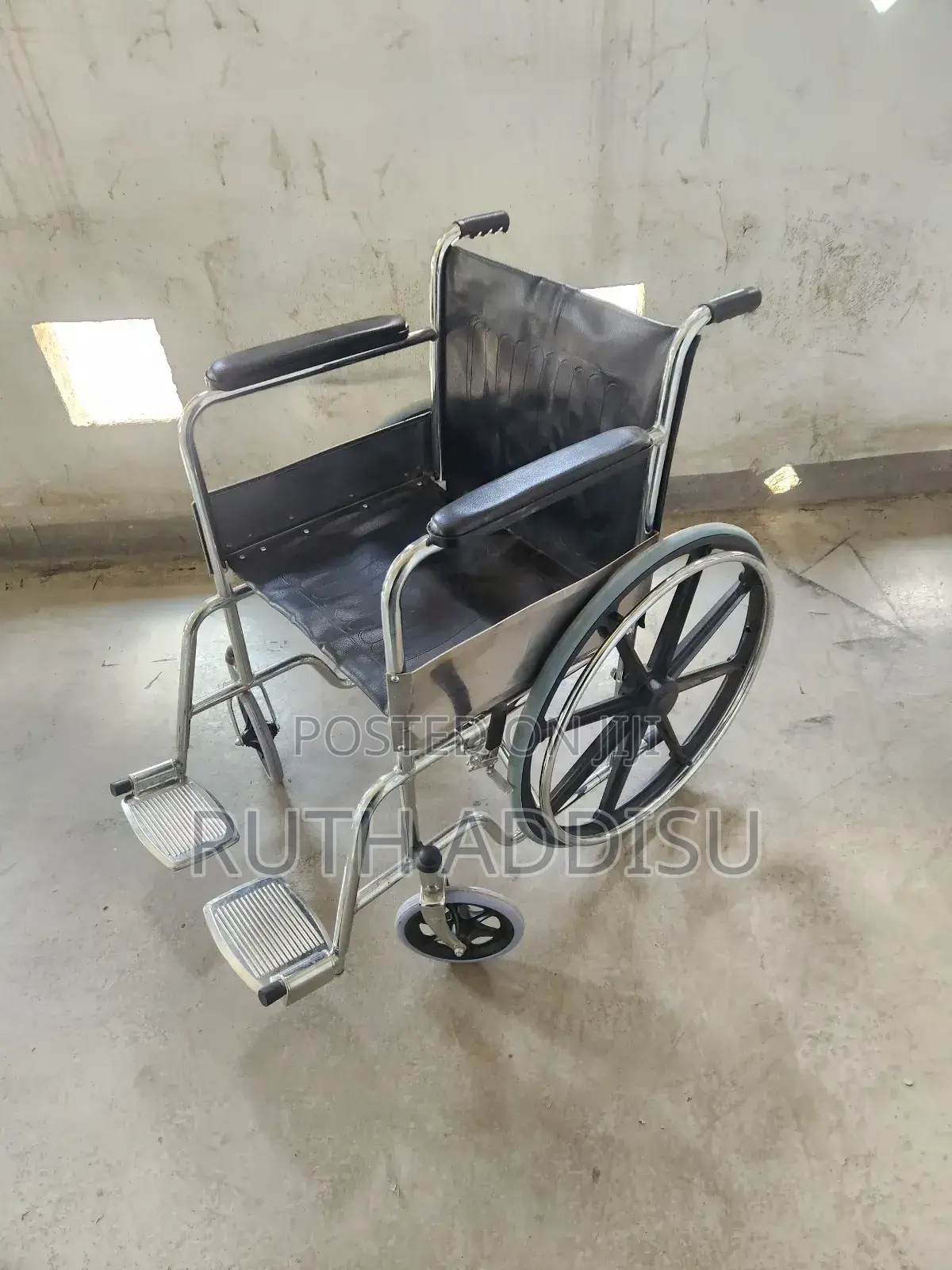 Normal Foldable Wheelchair朱槿wheelchair晦我wheelchair肺炎wheelchair Medical