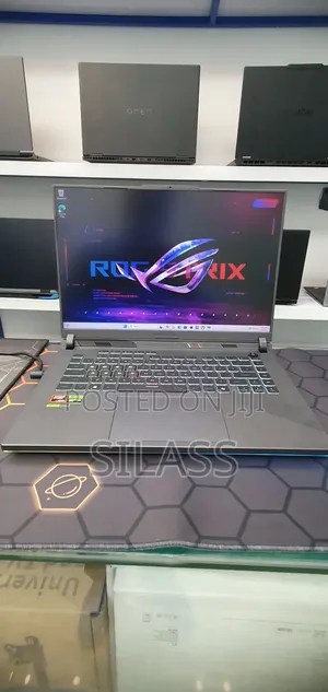 New Laptop Asus ROG Strix G16 G614 16GB AMD Ryzen 9 SSD 1T