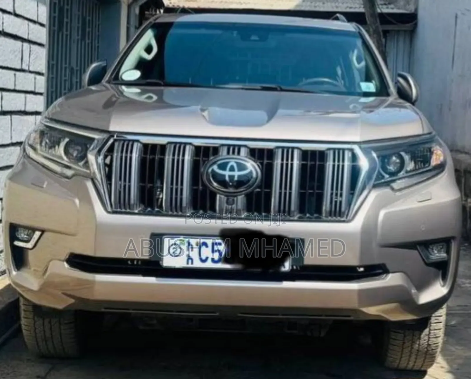 Toyota Land Cruiser Prado 2023 Gray