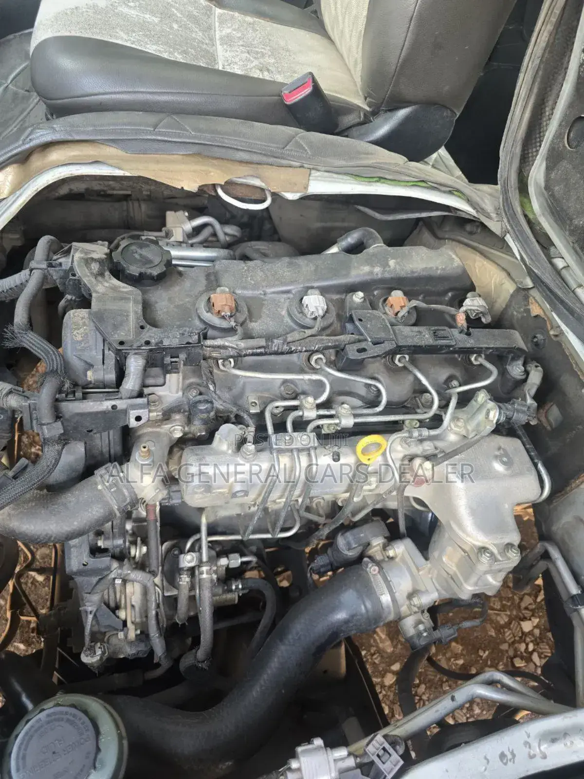 Toyota HiAce 2016 White