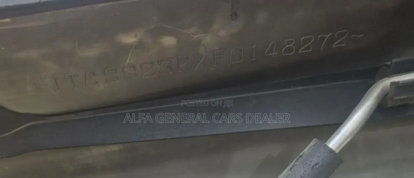 Toyota HiAce 2016 White