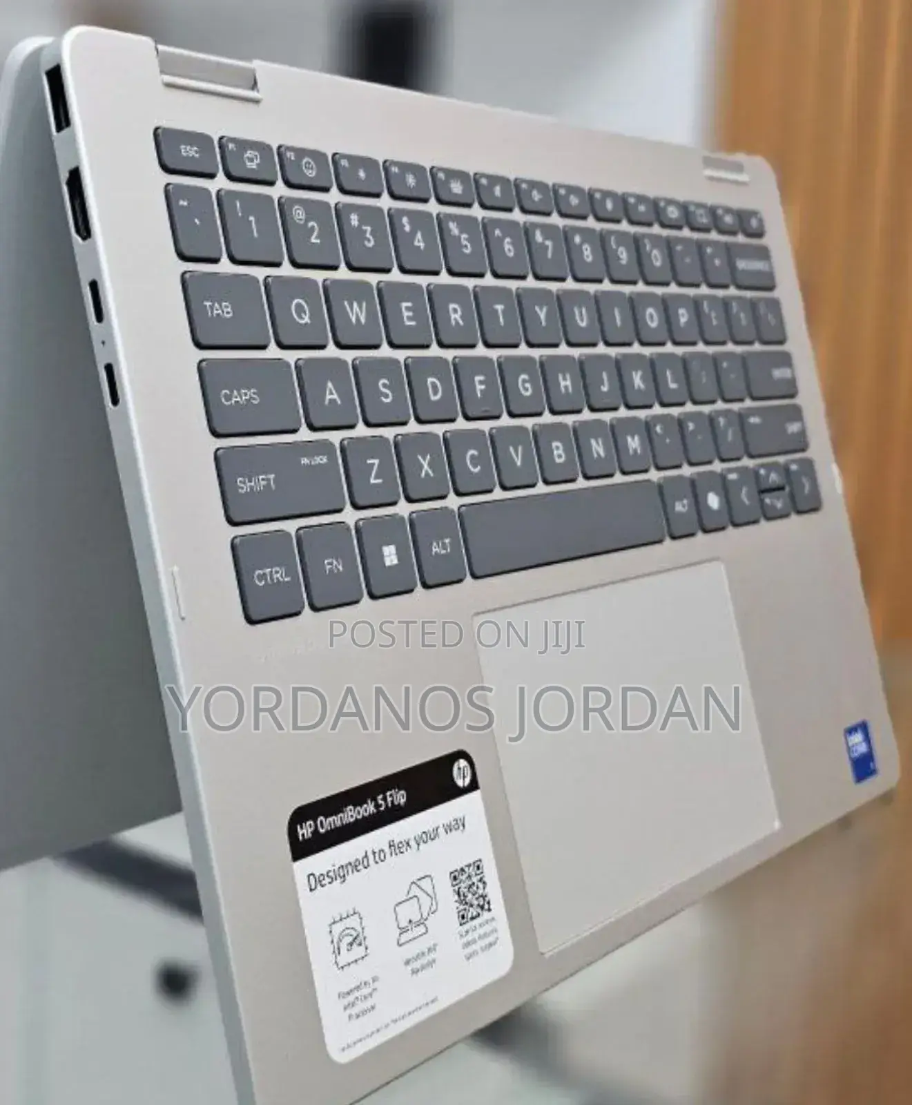New Laptop HP OmniBook 5 Flip 16GB Intel Core I7 SSD 512GB