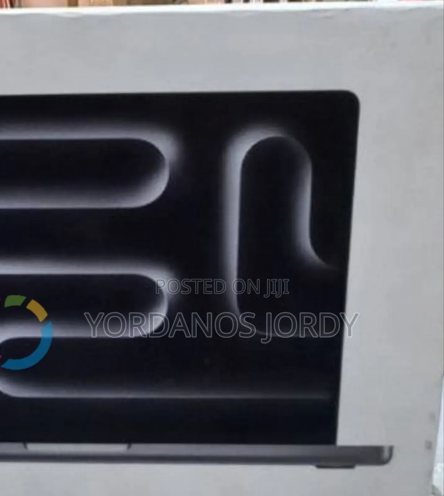 New Laptop Apple MacBook Pro 2024 M3 14-inch 8GB Apple M3 SSD 512GB