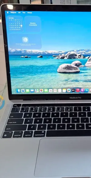 New Laptop Apple MacBook Pro 2022 M2 8GB Apple M2 SSD 512GB