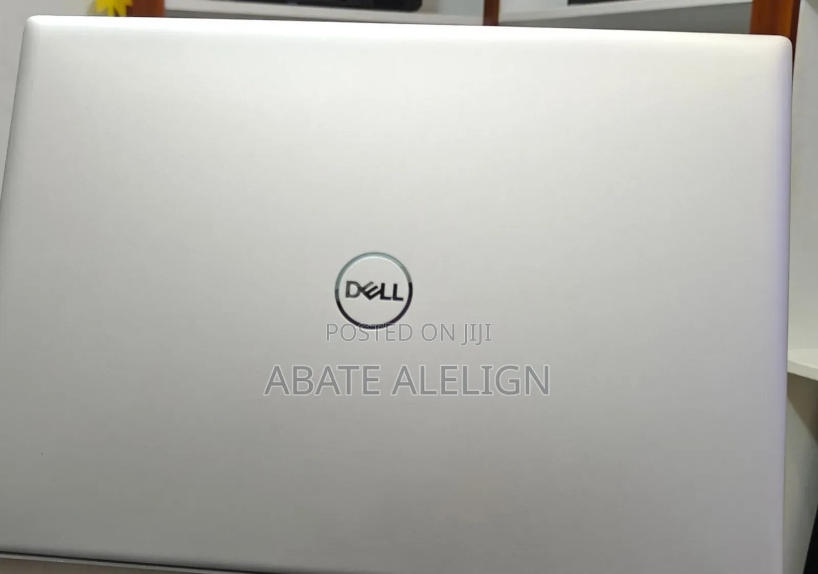 New Laptop Dell Inspiron 16 5620 16GB Intel Core i7 SSD 512GB