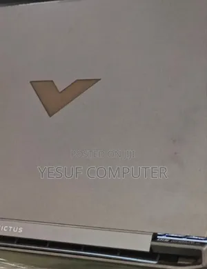 New Laptop HP Victus 15 16GB AMD Ryzen 7 SSD 512GB