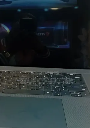 Photo - New Laptop Dell XPS 17 9720 64GB Intel Core I9 SSD 3T