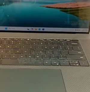 New Laptop Dell XPS 17 9720 64GB Intel Core I9 SSD 3T