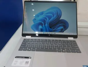 New Laptop HP OmniBook 5 Flip 16GB Intel Core I7 SSD 1T