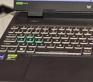 New Laptop Acer Predator Helios 300 16GB Intel Core I9 SSD 1T