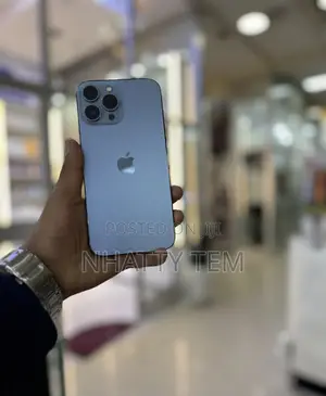 Photo - Apple iPhone 13 Pro Max 128 GB Blue