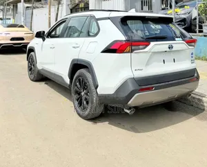 New Toyota RAV4 TRD Off Road AWD 2024 White