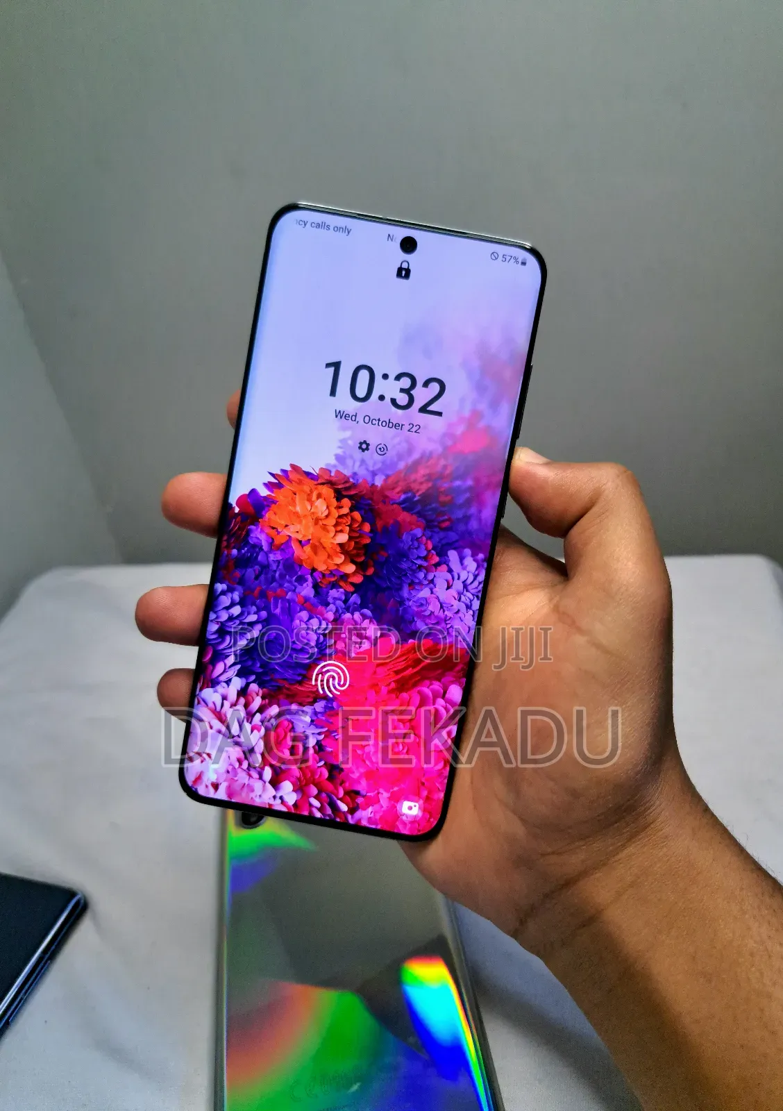 New Samsung Galaxy S20 128 GB Gray