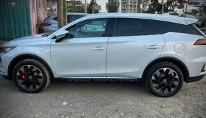 New BYD Tang DM-i 2024 White