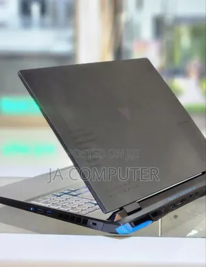 New Laptop Acer Predator Helios 300 16GB Intel Core I9 SSD 1T