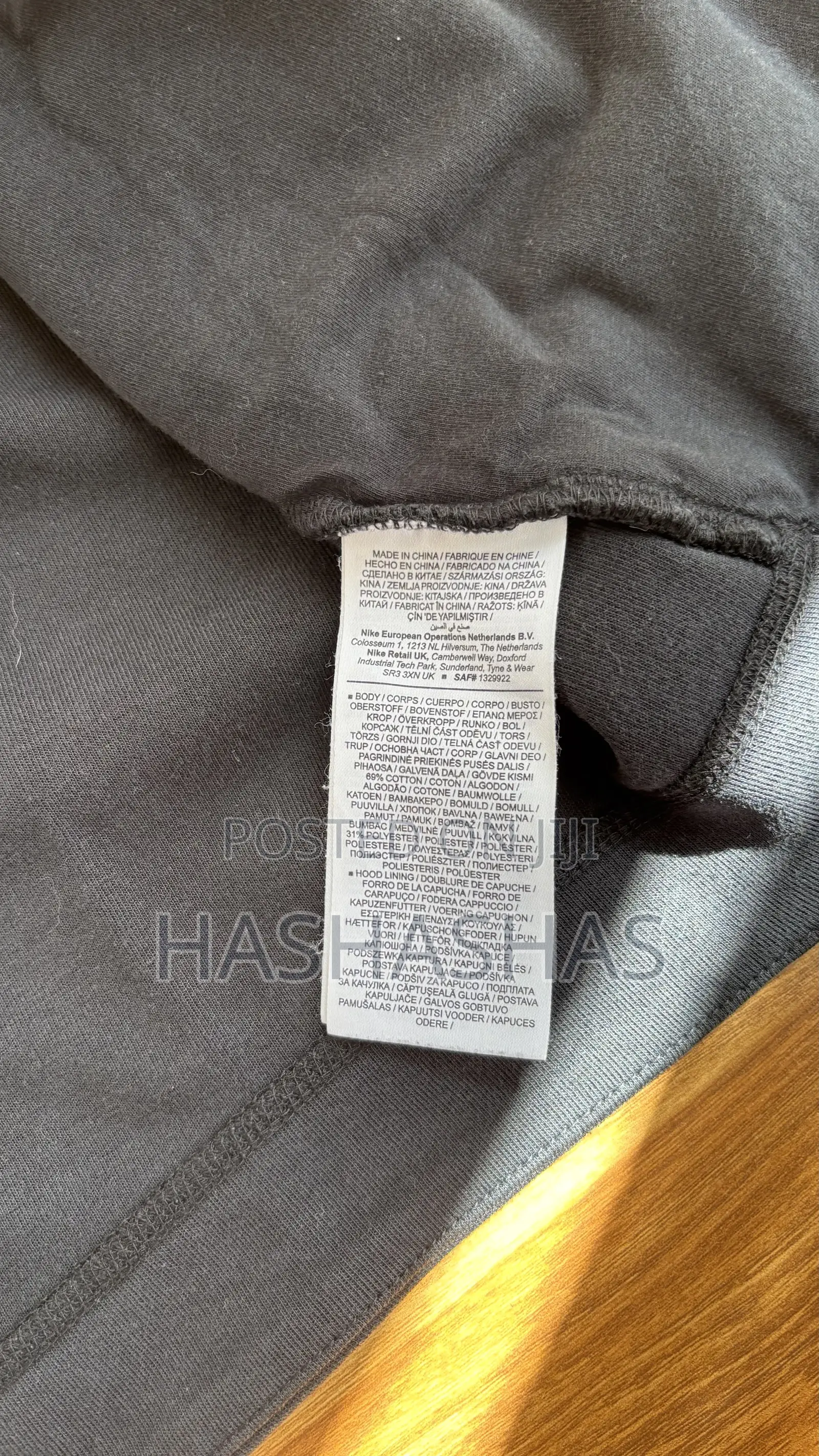 Original Nike Sportswear Tech Used