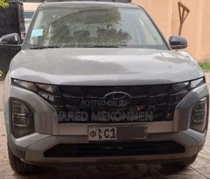 Hyundai Creta 2022 Silver