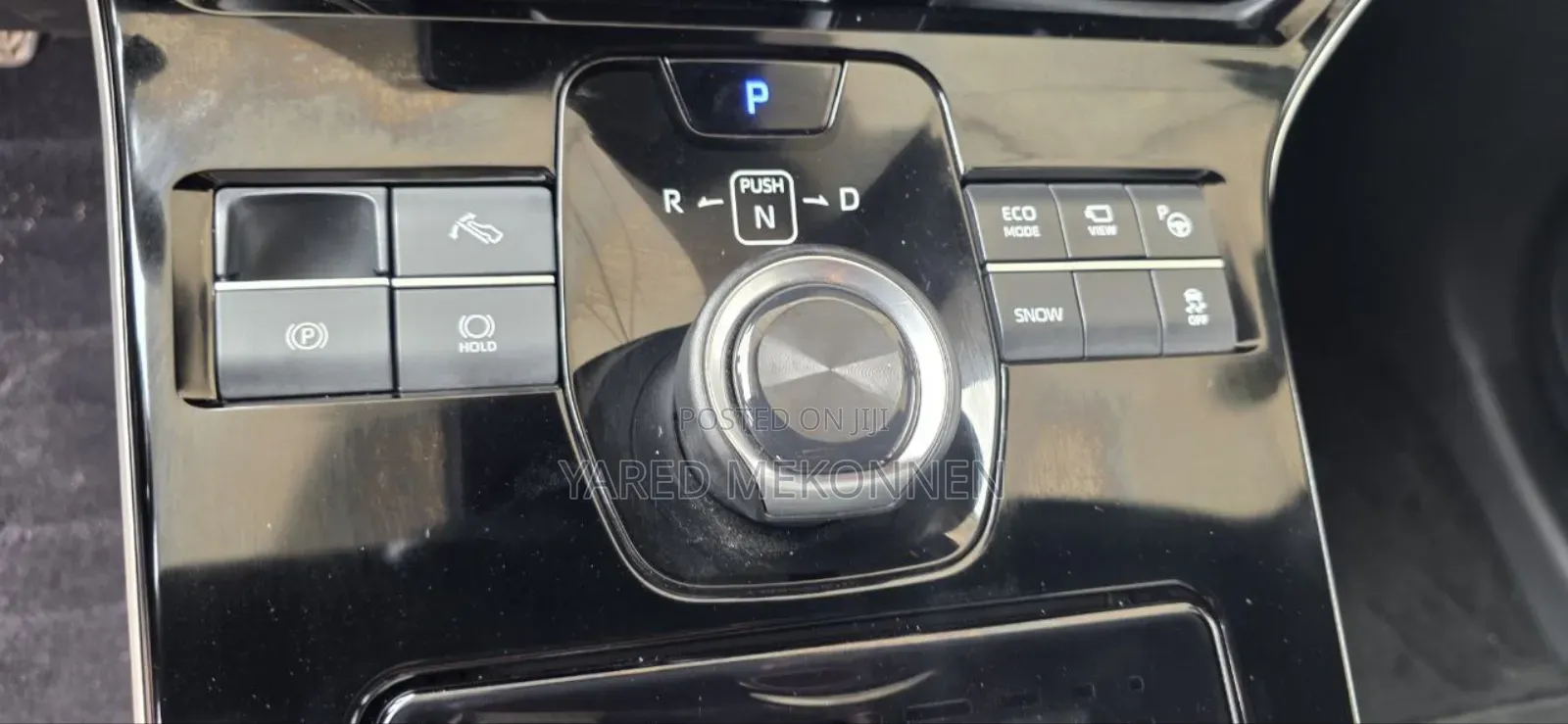 Toyota bZ4X 2024 Silver