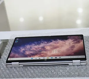 New Laptop HP OmniBook 5 Flip 16GB Intel Core 7 SSD 1T