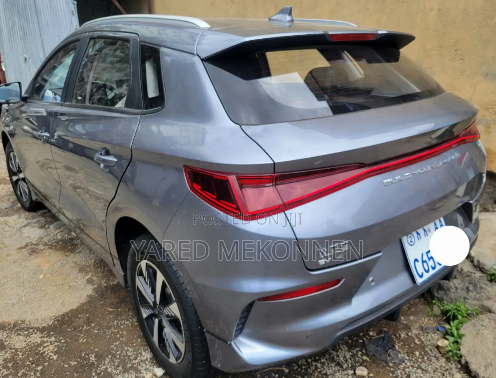 BYD E2 43 kWh 94 hp FWD 2025 Silver