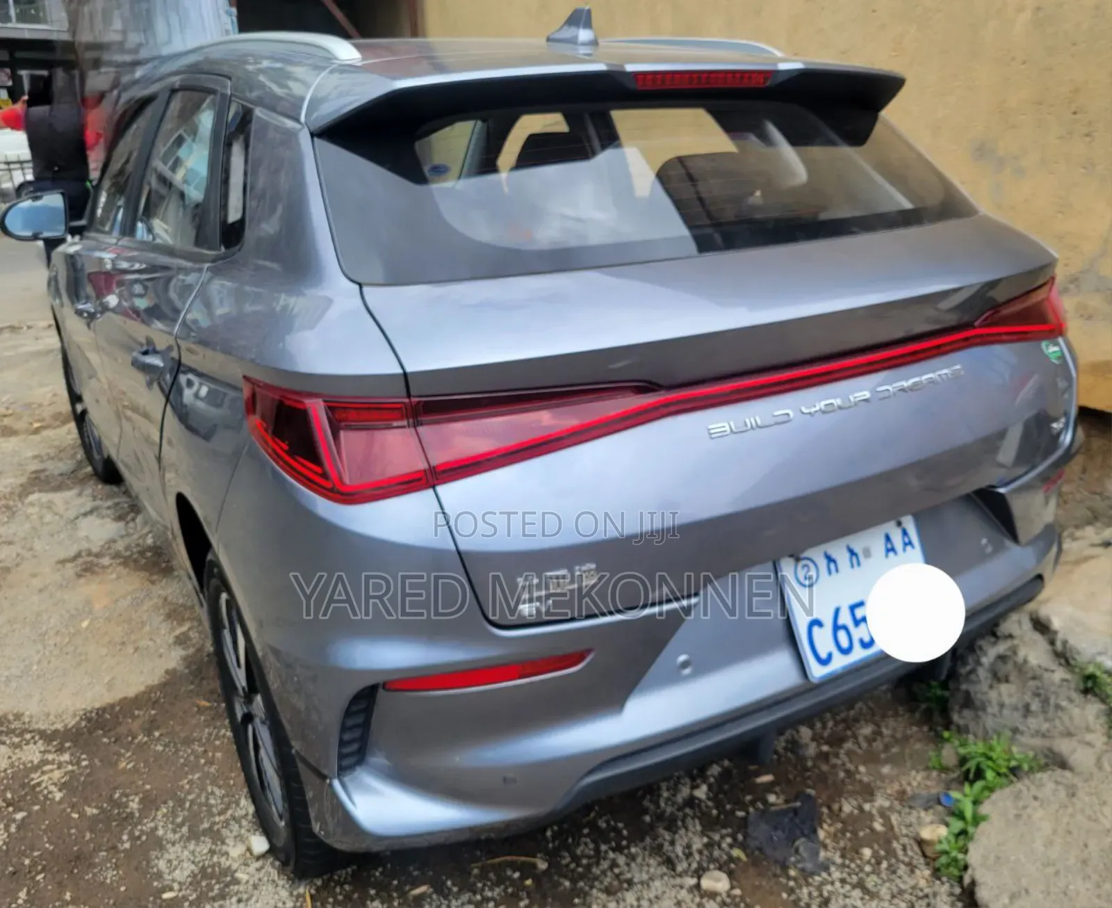 BYD E2 43 kWh 94 hp FWD 2025 Silver